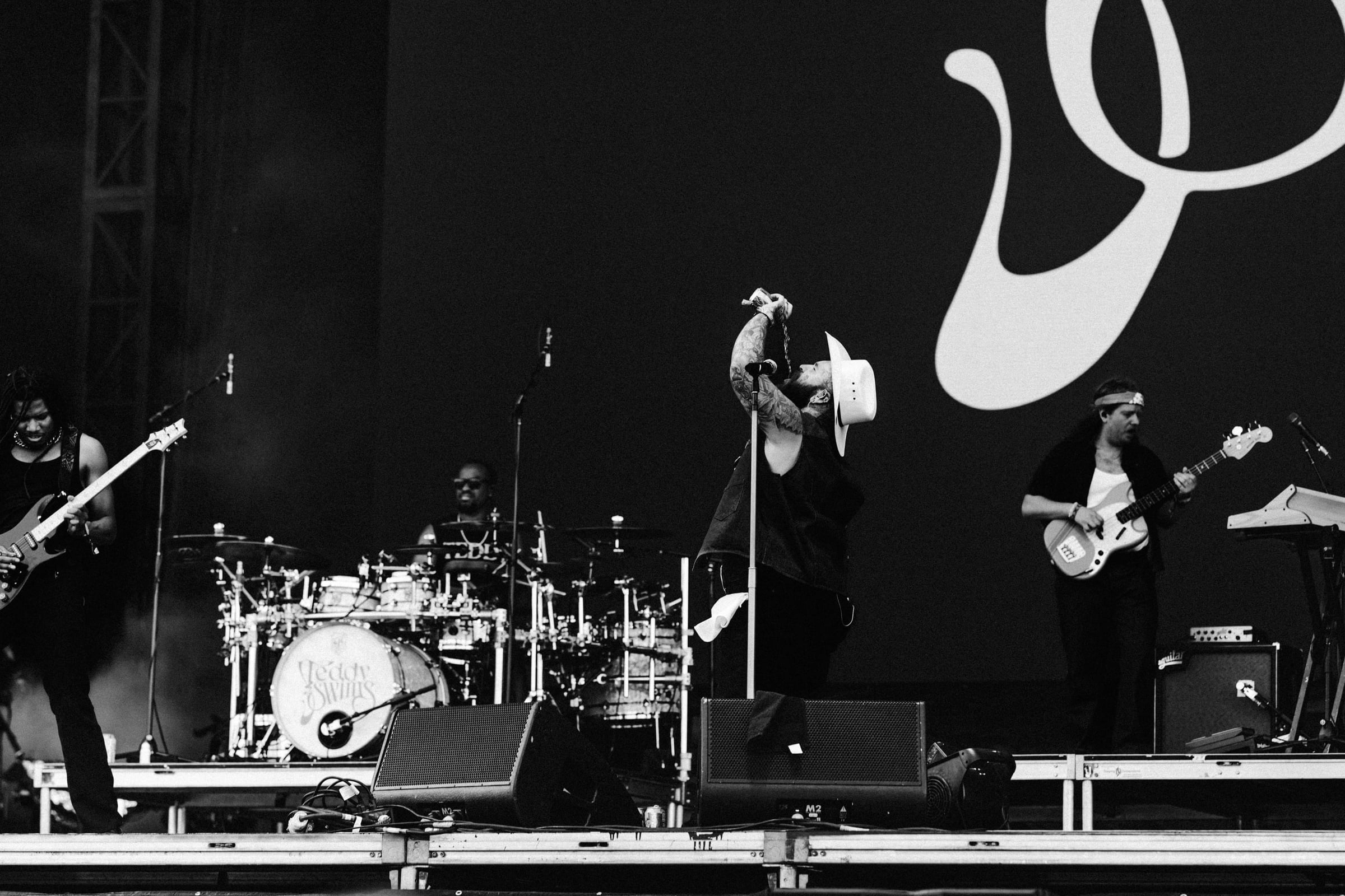 Teddy Swims at Austin City Limits Music Festival 2024, Zilker Park Austin TX — black and white editorial concert photography by Chauncey Scott